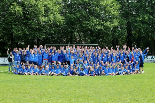 clubdag-2024-2510C3759-A71B-1DD4-022E-1316BF259D01.jpg